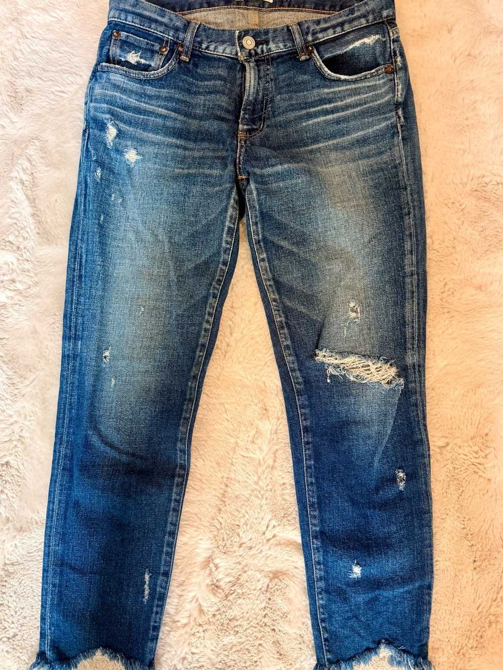 Moussy Distressed Medium Blue Boyfriend Jeans